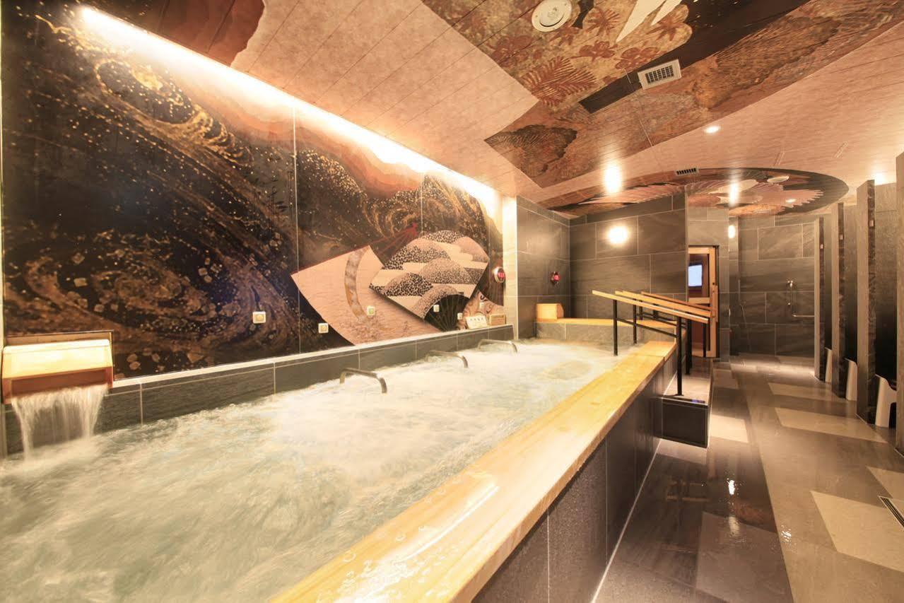Centurion Hotel & Spa Ueno Station -Artificial Radium Hot Spring - Tokyo — Fotos 1